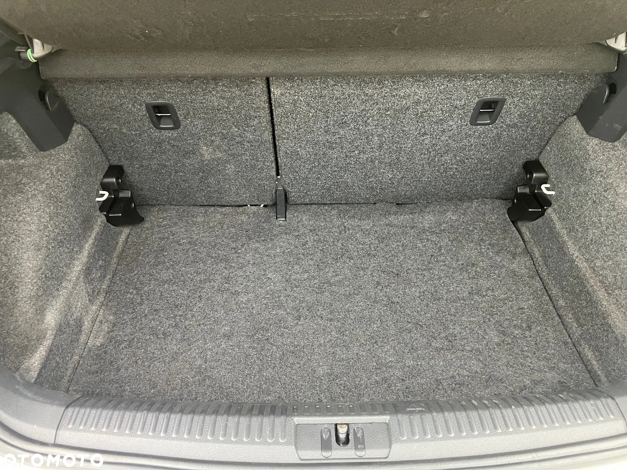 Volkswagen Polo 1.6 TDI DPF Comfortline - 22