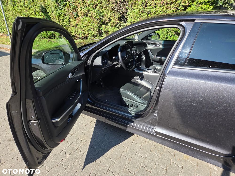 Kia Stinger 3.3 T-GDI V6 GT AWD - 30