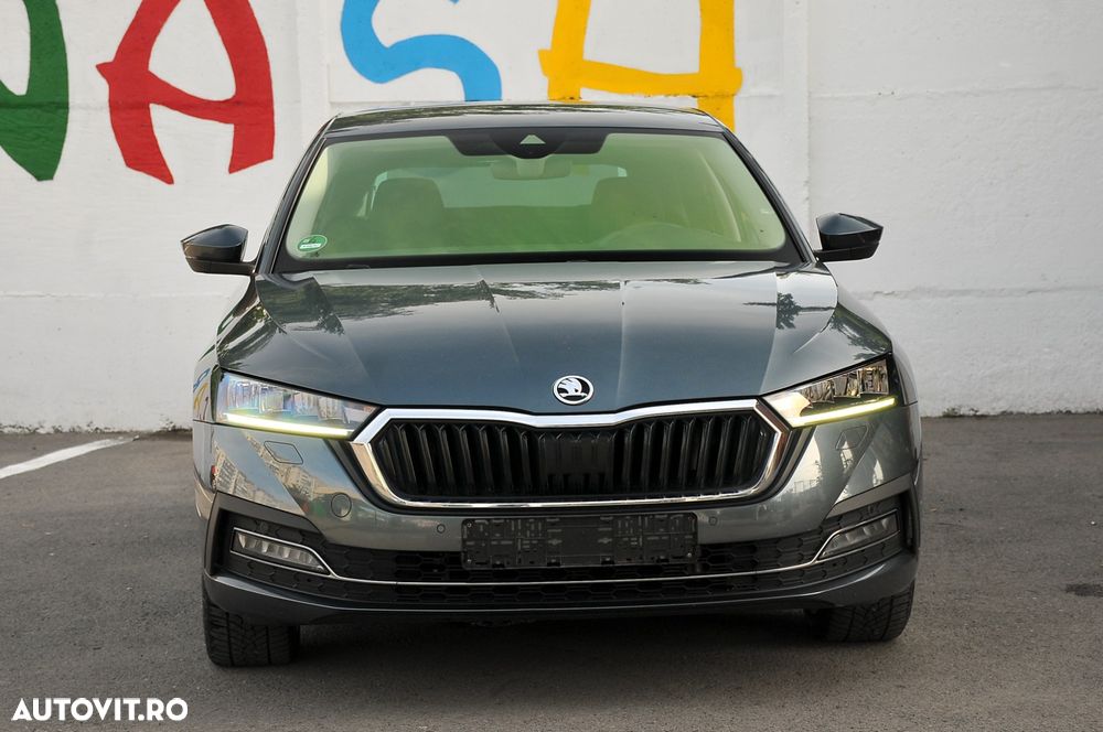 Skoda Octavia 1.0 TSI e-TEC DSG First Edition - 1