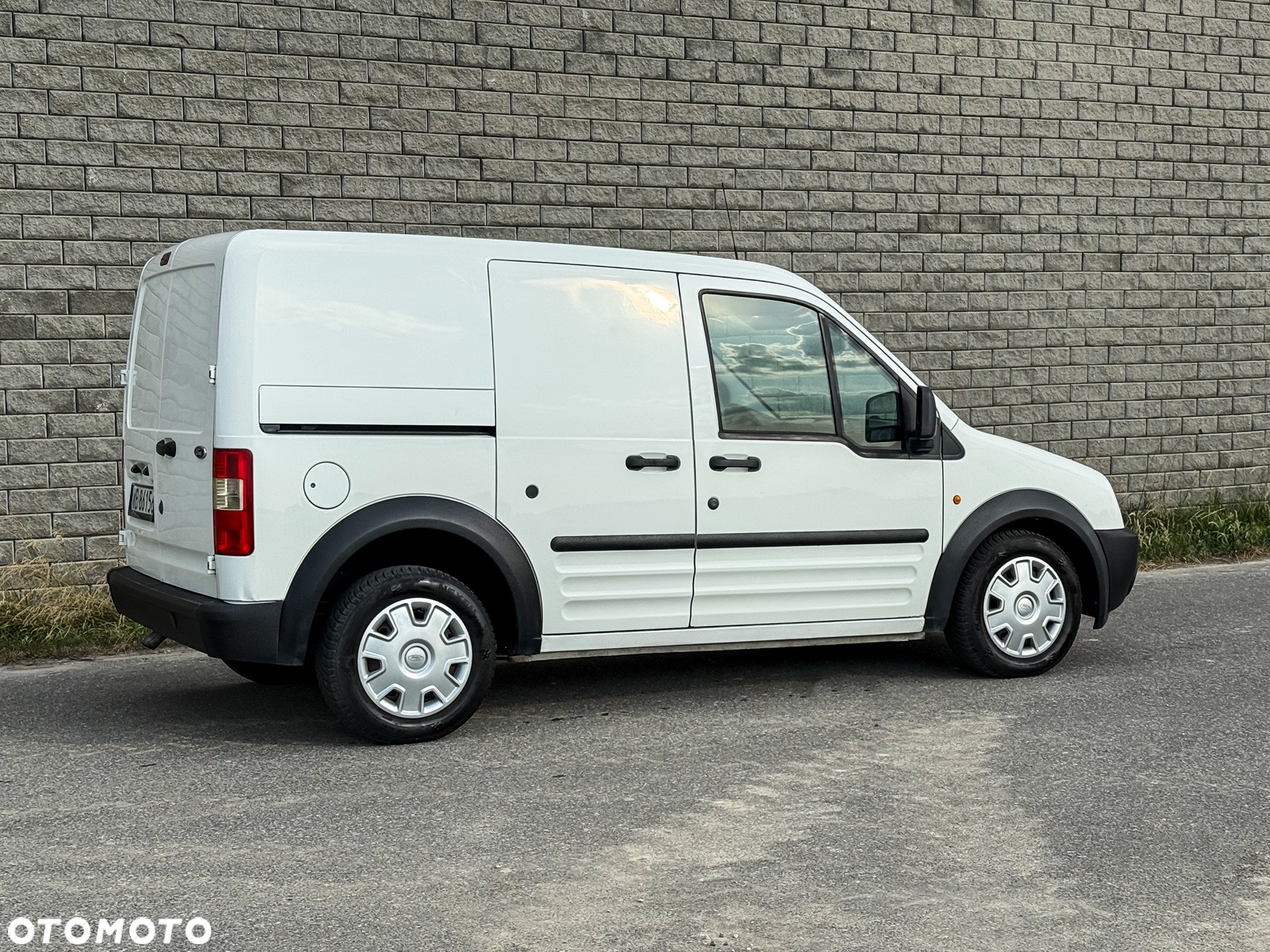 Ford Transit Connect - 2