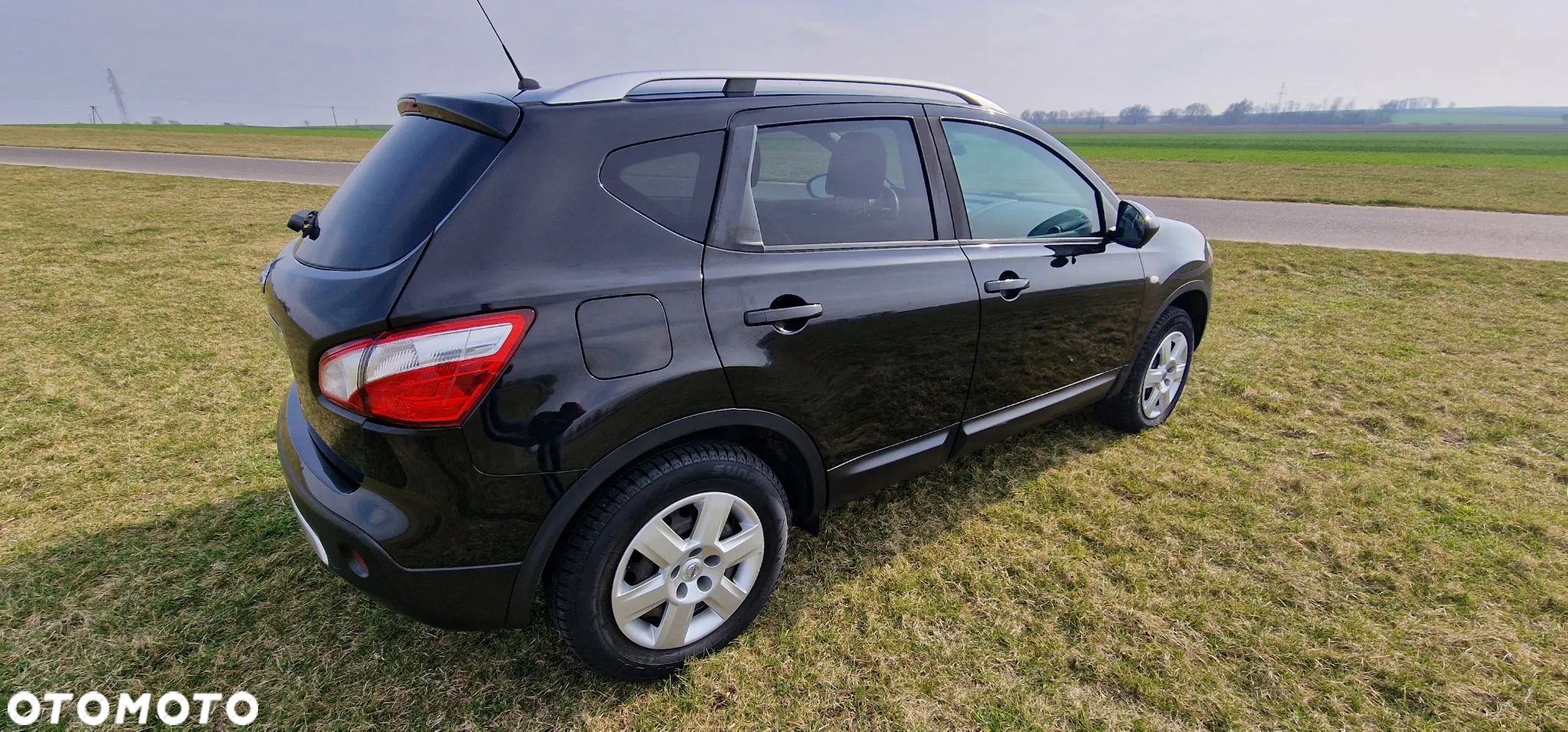 Nissan Qashqai - 1