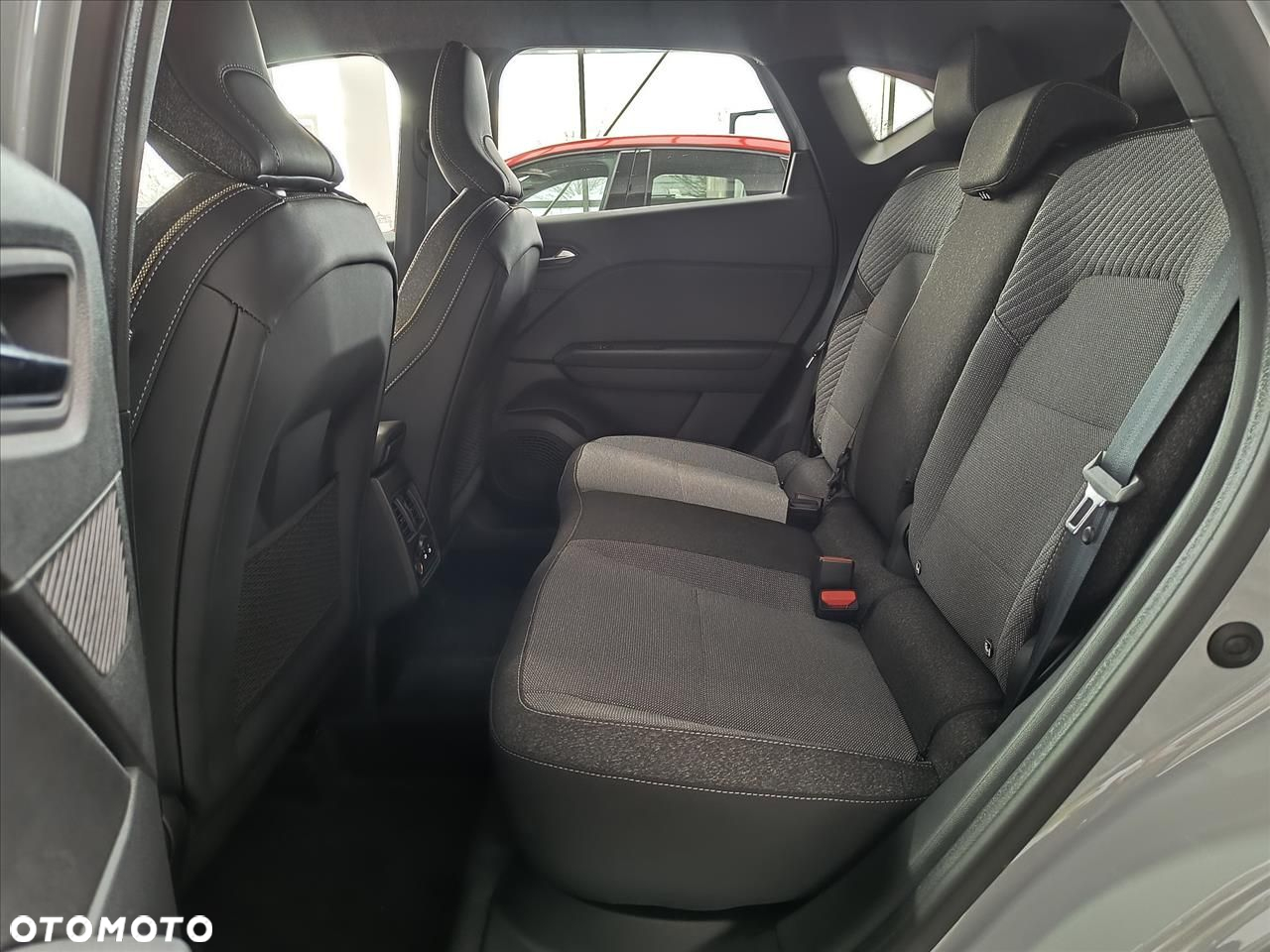 Renault Captur - 13