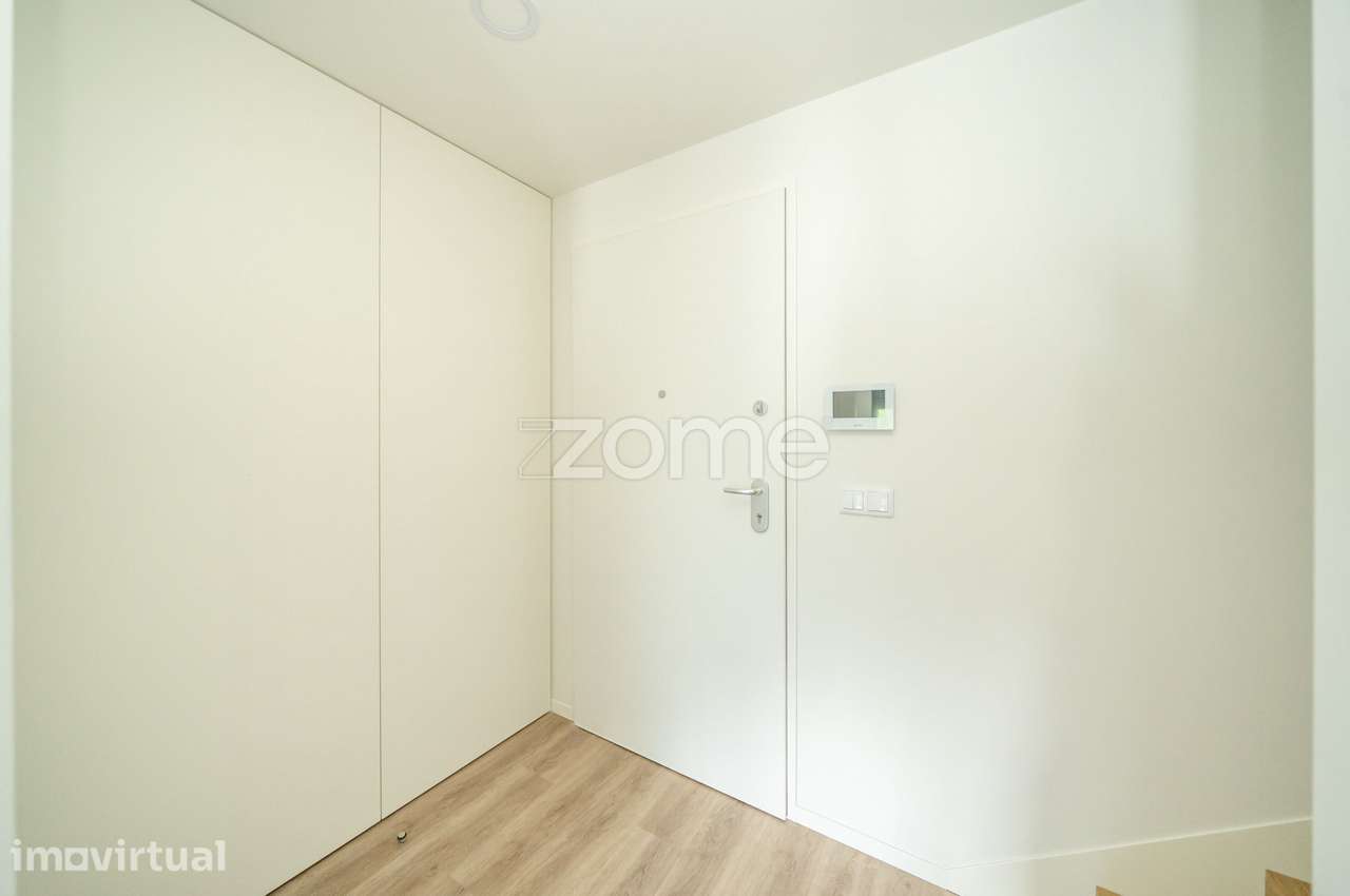 Apartamento T3 duplex novo com elevador e garagem em Ponte de Lima - Grande imagem: 2/43