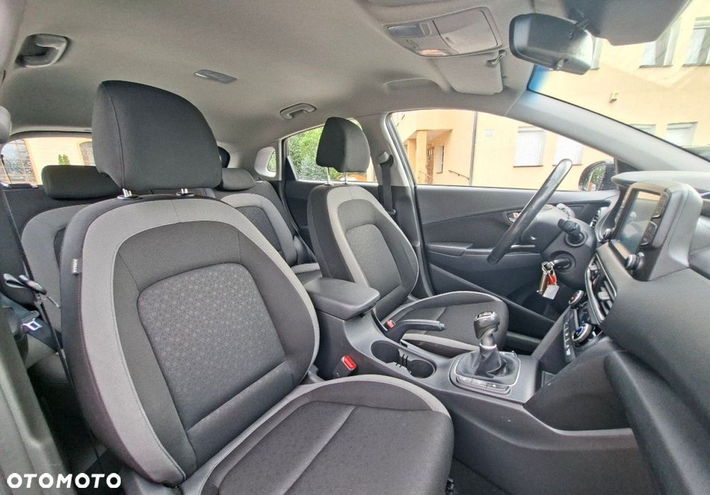 Hyundai Kona - 16