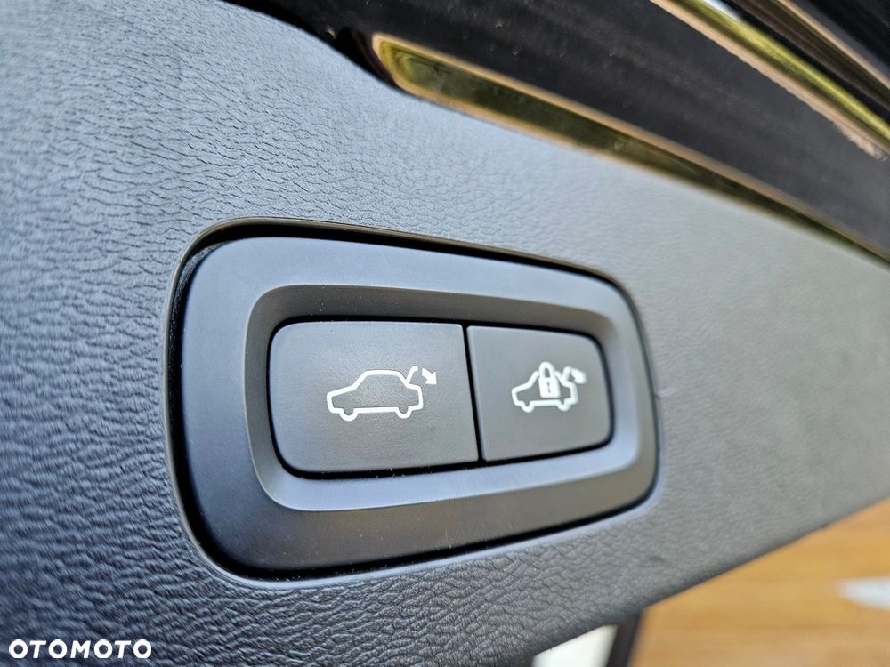 Volvo V60 T8 AWD Geartronic Polestar Engineered - 34