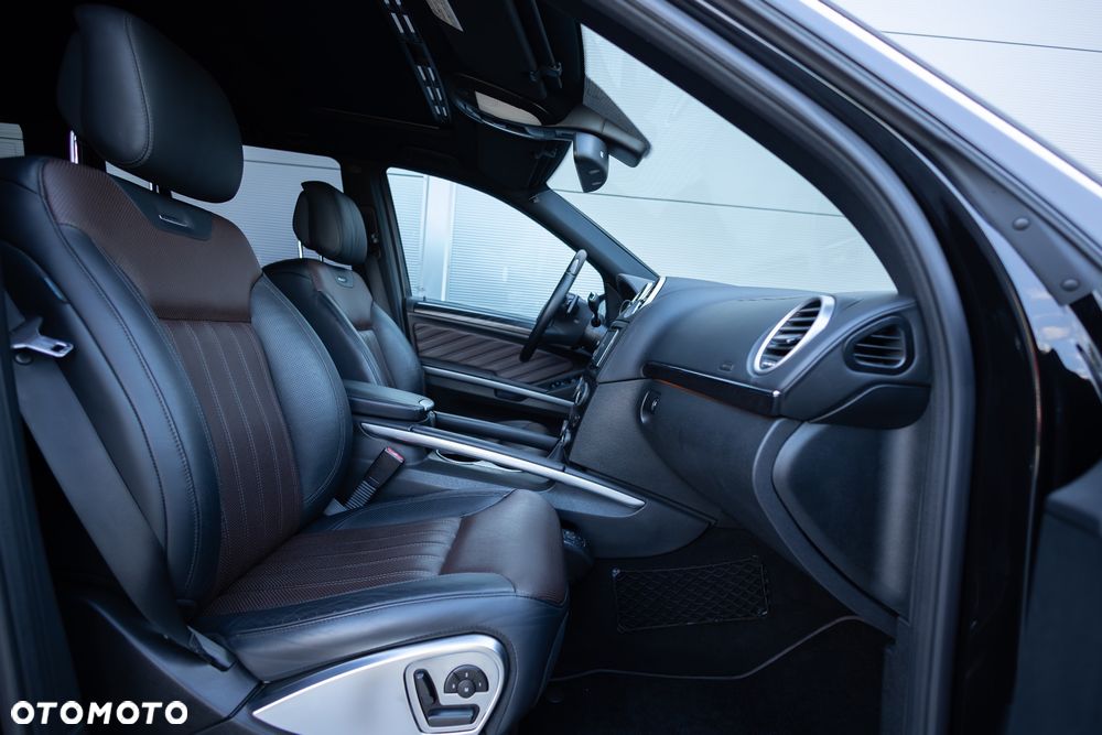 Mercedes-Benz GL 500 4Matic 7G-TRONIC Grand Edition - 29