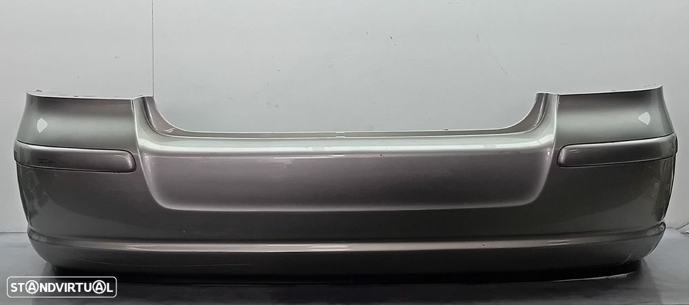 Pára-choques trás TOYOTA Avensis Sedan (_T22_) - 1