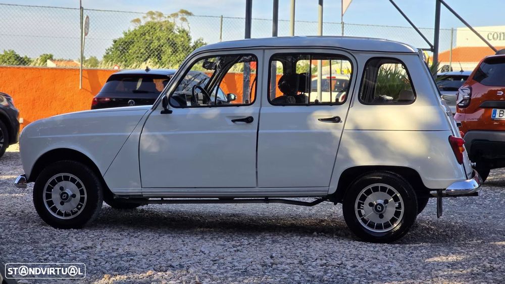 Renault 4 1.1 GTL - 9