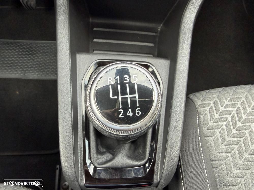 Renault Clio 1.0 TCe Intens Bi-Fuel - 23