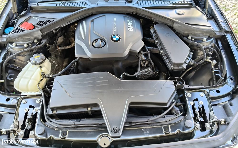 BMW 116 d EDynamics Advantage - 29