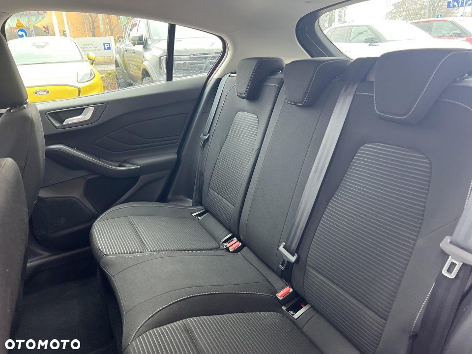 Ford Focus - 14