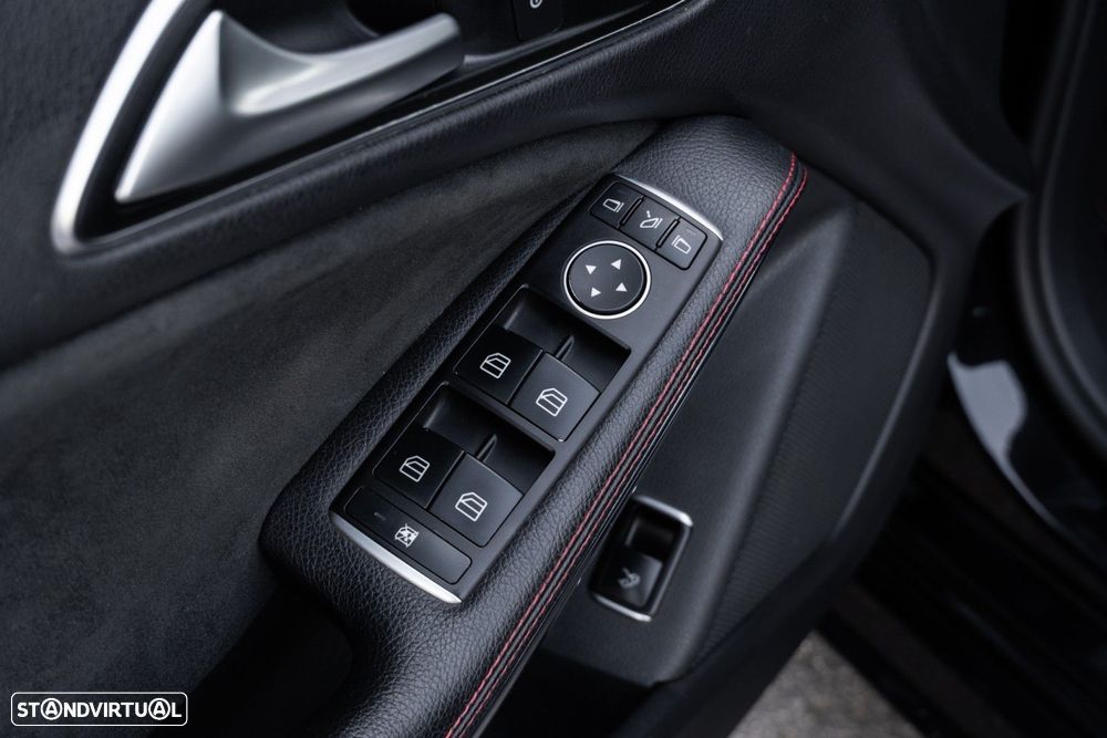 Mercedes-Benz CLA 180 d AMG Line - 52