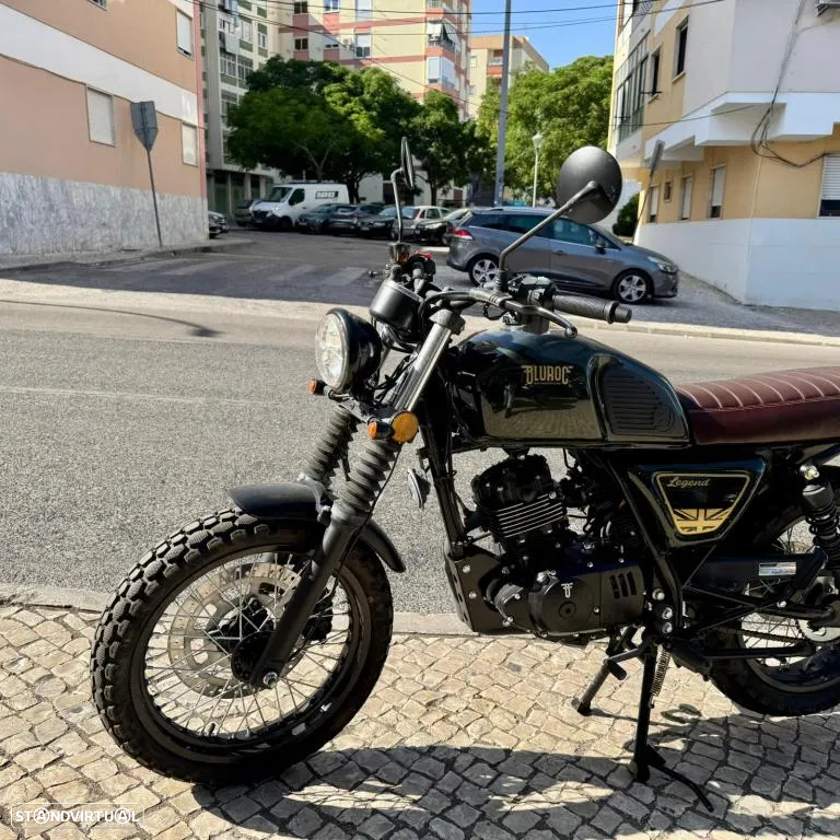 Bluroc Legend 125 - 2