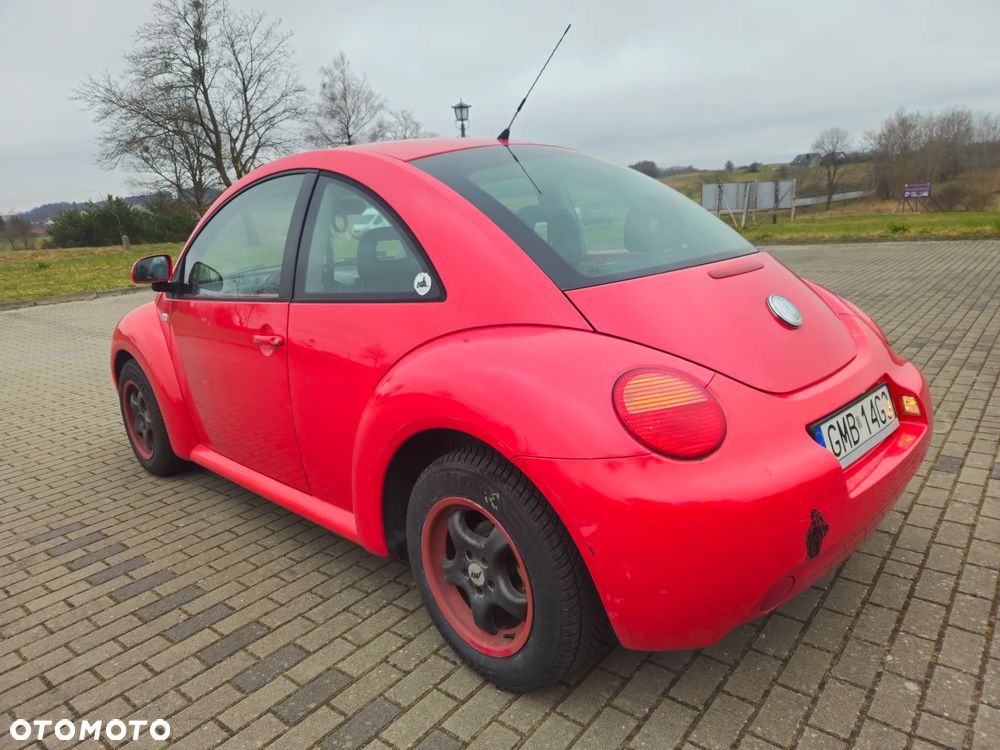 Volkswagen New Beetle - 20