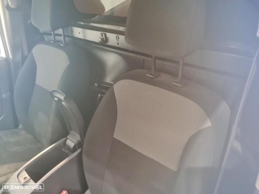 Renault Kangoo 1.5 dCi Maxi Business S/S c/IVA - 4