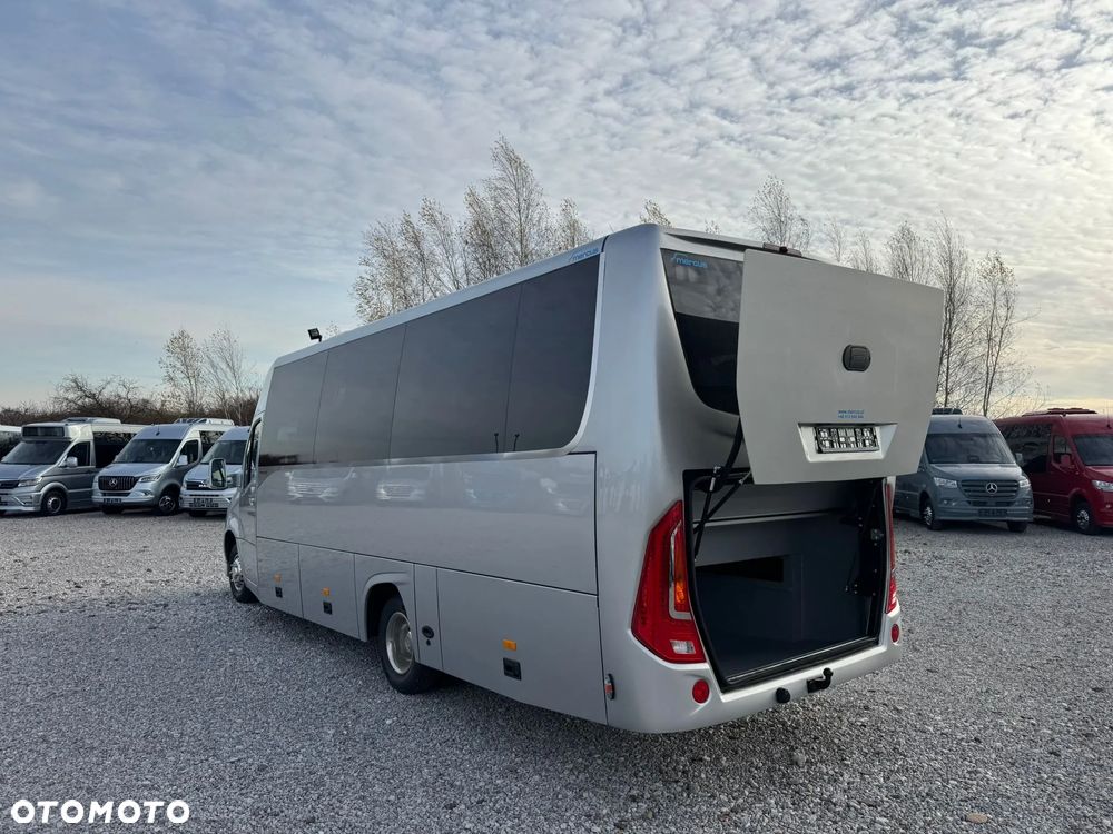 Mercedes-Benz Sprinter 519 - 7