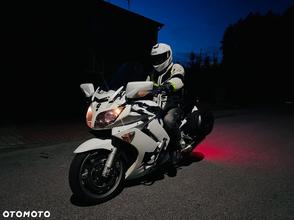 Yamaha FJR - 1