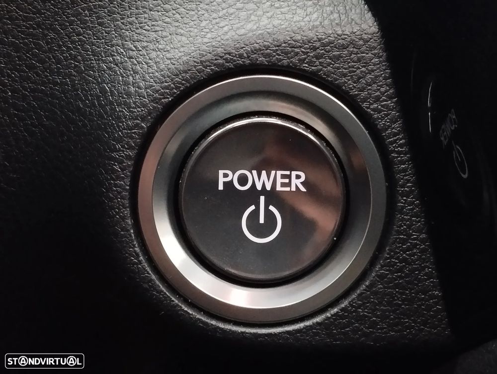 Lexus ES 300h F Sport - 26