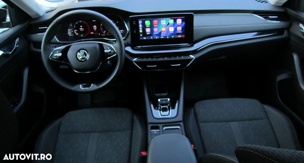 Skoda Octavia 2.0 TDI DSG Style - 6