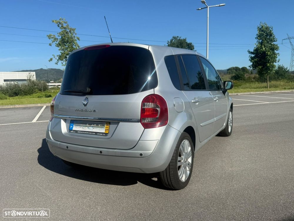 Renault Modus - 13