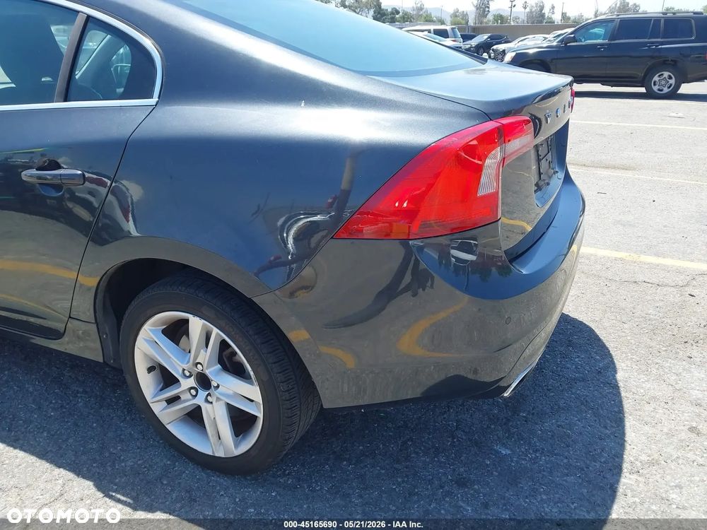 Volvo S60 - 7