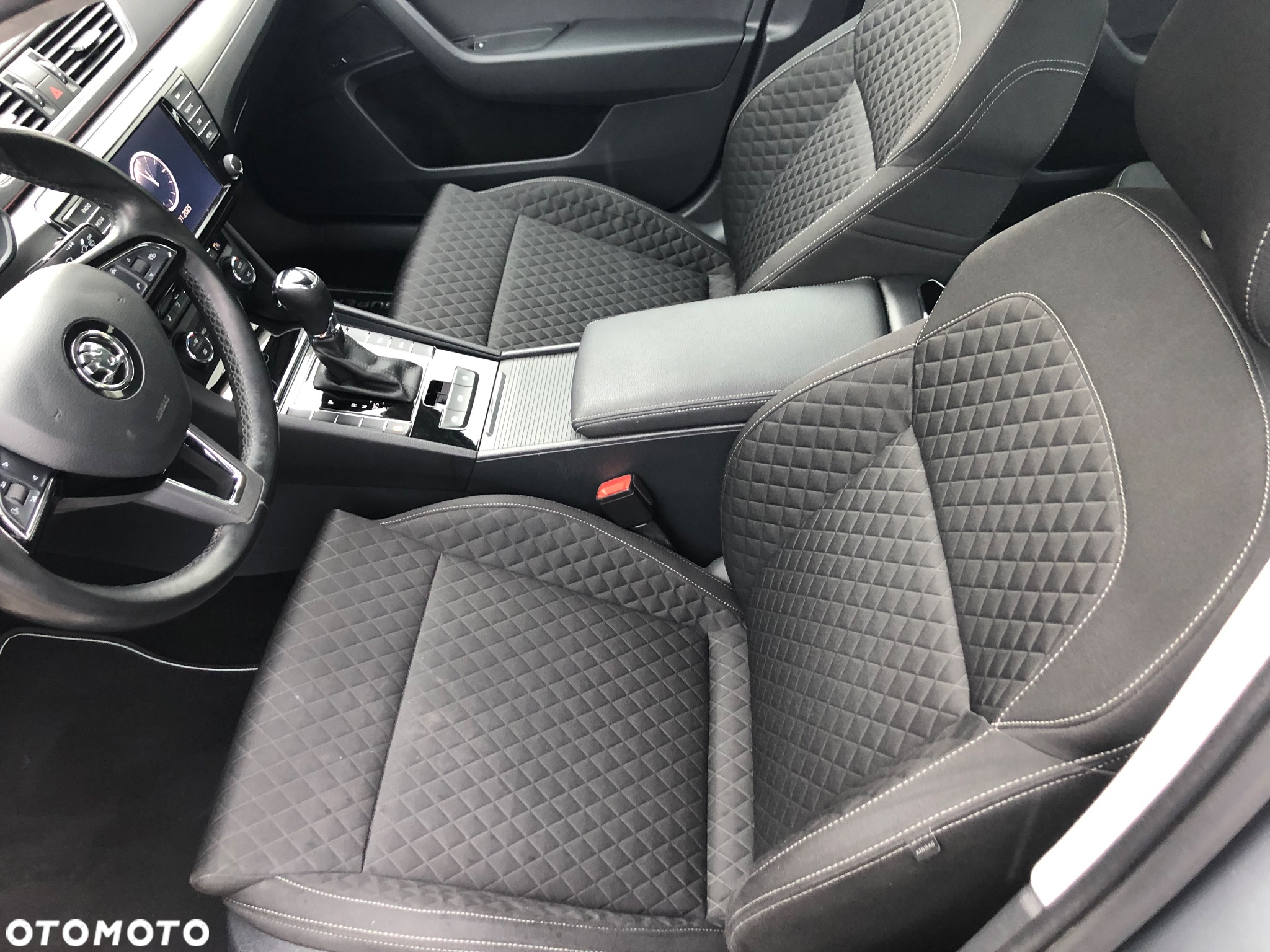 Skoda Superb 1.4 TSI ACT Style DSG - 23