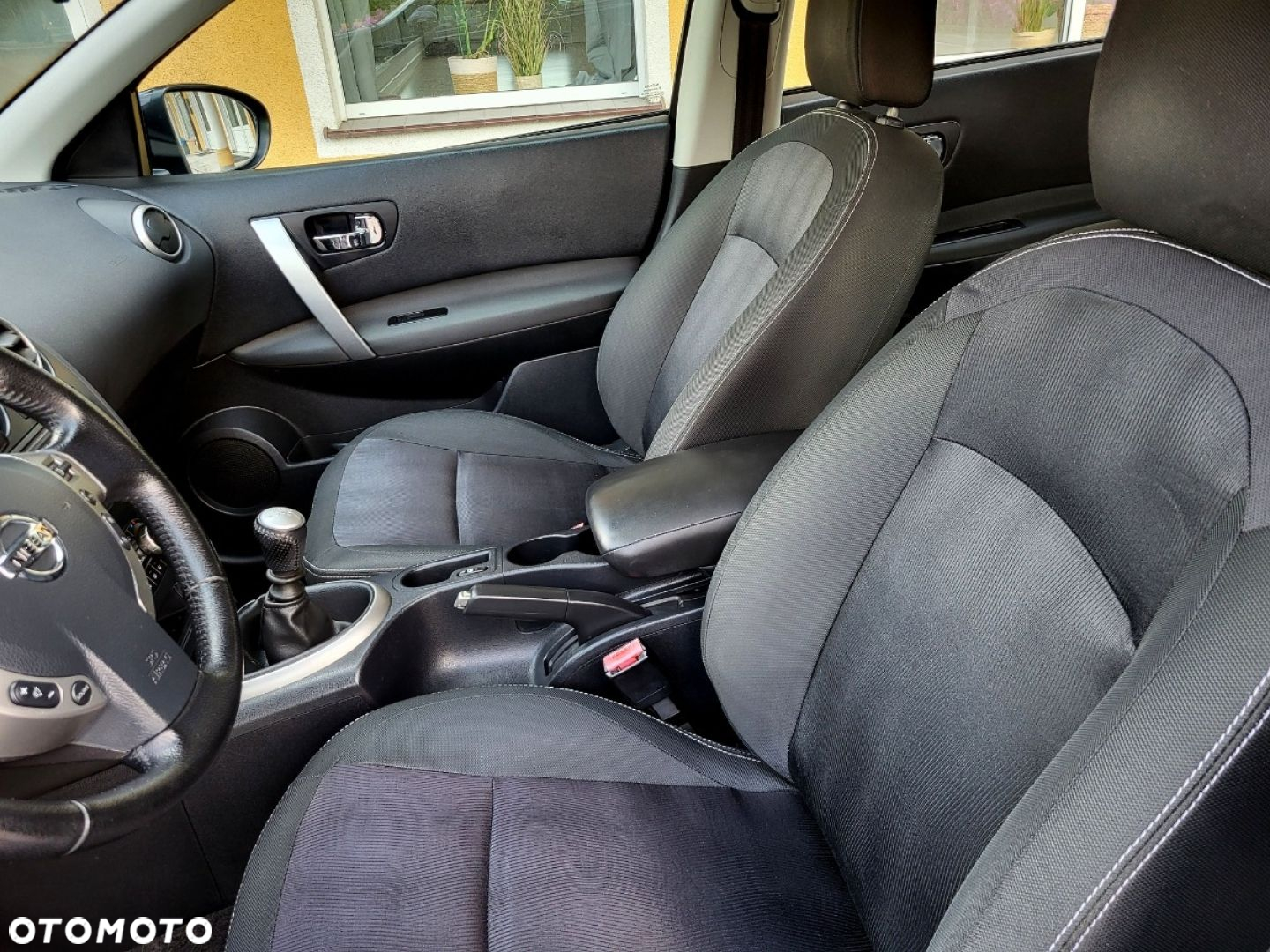 Nissan Qashqai - 35