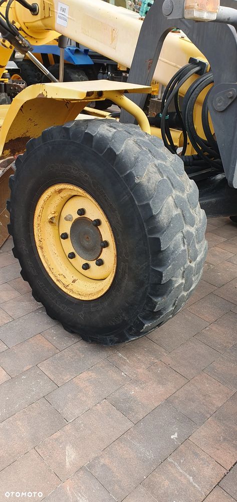 New Holland F106.7A - 23