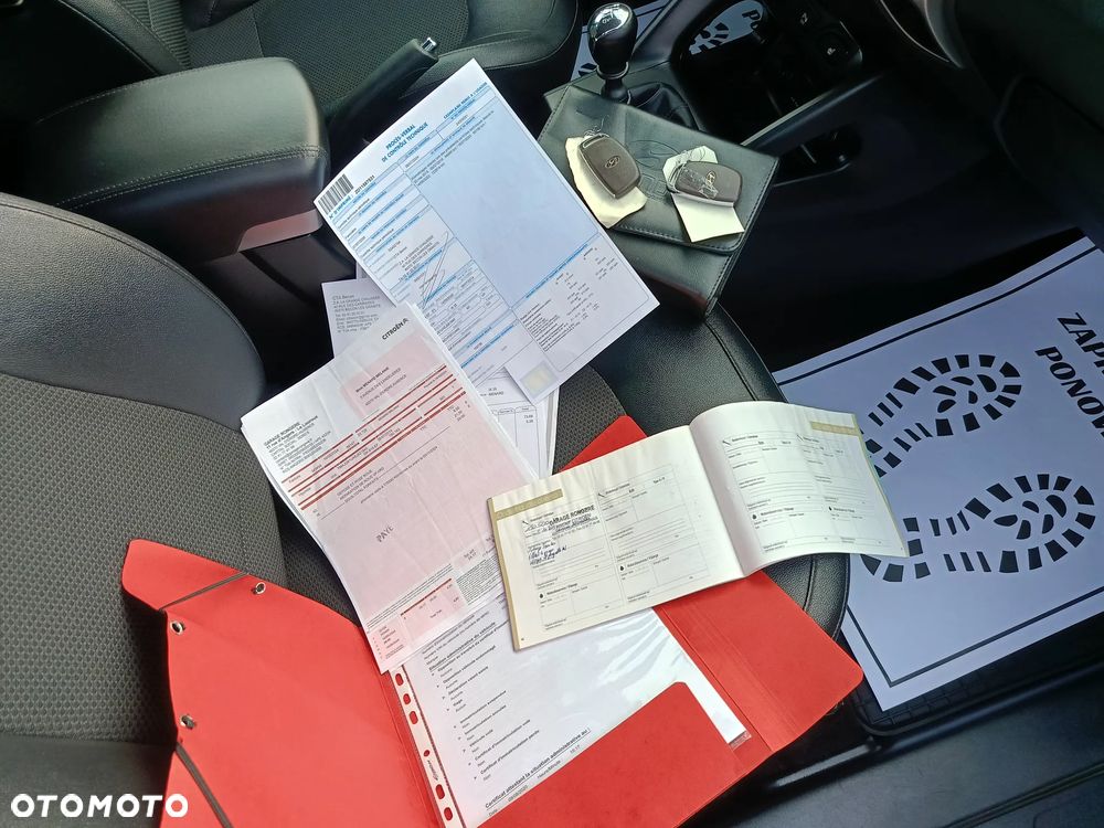 Hyundai ix35 1.7 CRDi 2WD Fifa World Cup Edition - 38