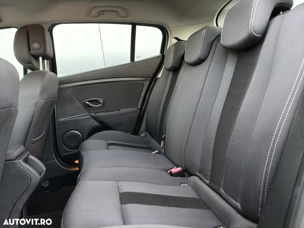 Renault Megane Grandtour TCe 130 BOSE Edition - 21