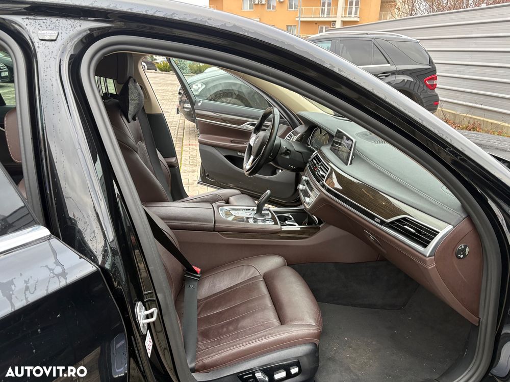 BMW Seria 7 730d xDrive - 6