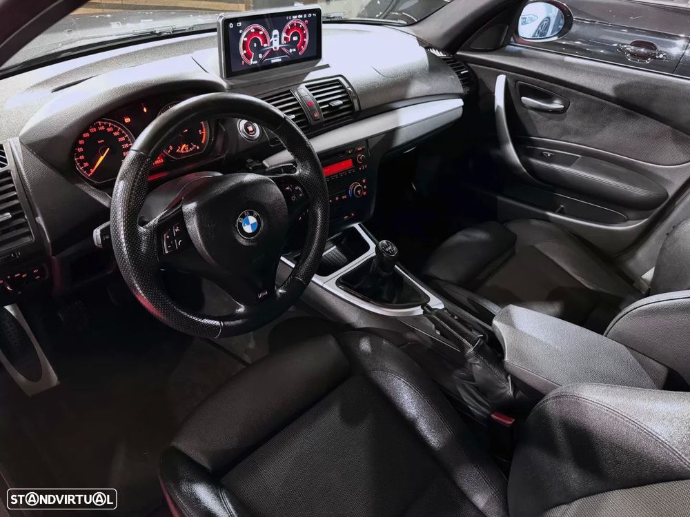 BMW 120 - 6