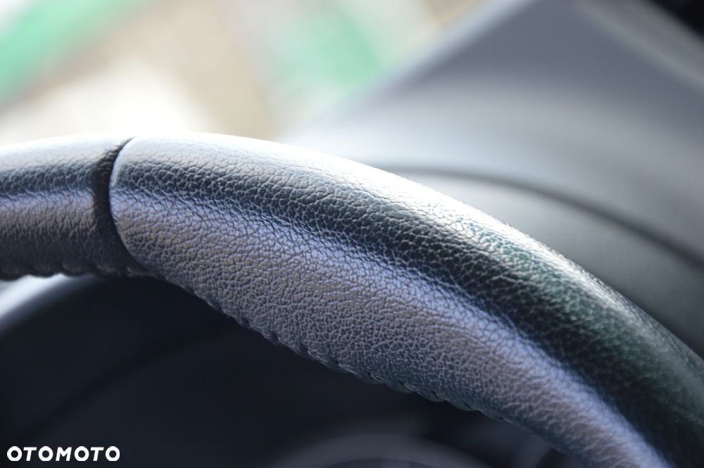 Toyota Yaris 1.33 Dynamic - 34