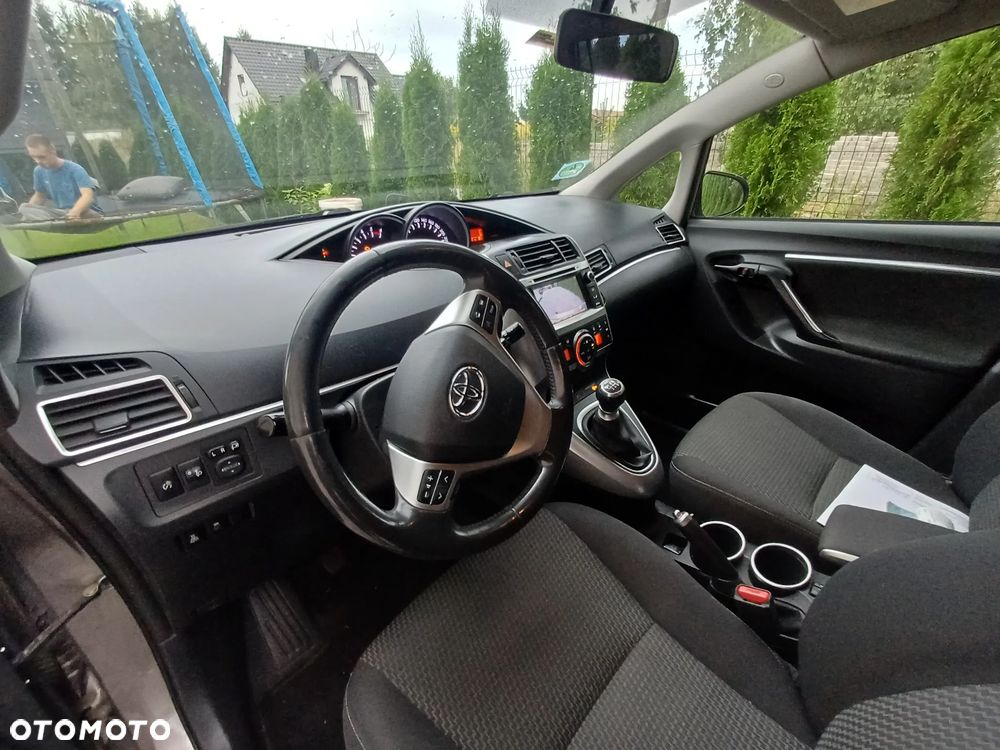 Toyota Verso 1.6 D-4D Premium 7os - 12