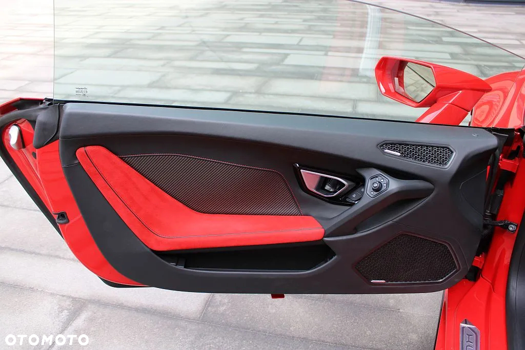 Lamborghini Huracan EVO - 12