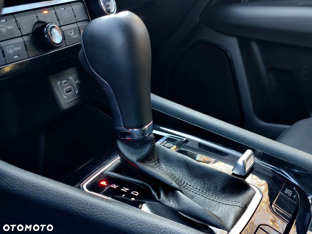 Jeep Compass - 9