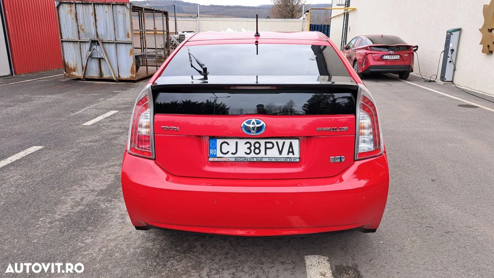 Toyota Prius - 6