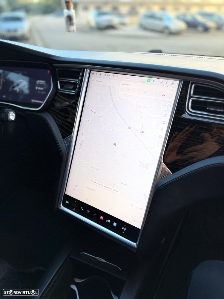 Tesla Model S 75 - 33