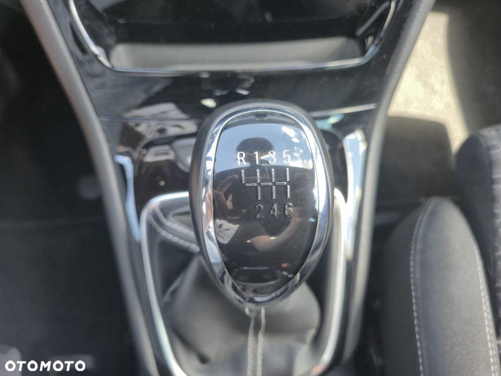 Opel Astra 1.4 Turbo Start/Stop Dynamic - 14