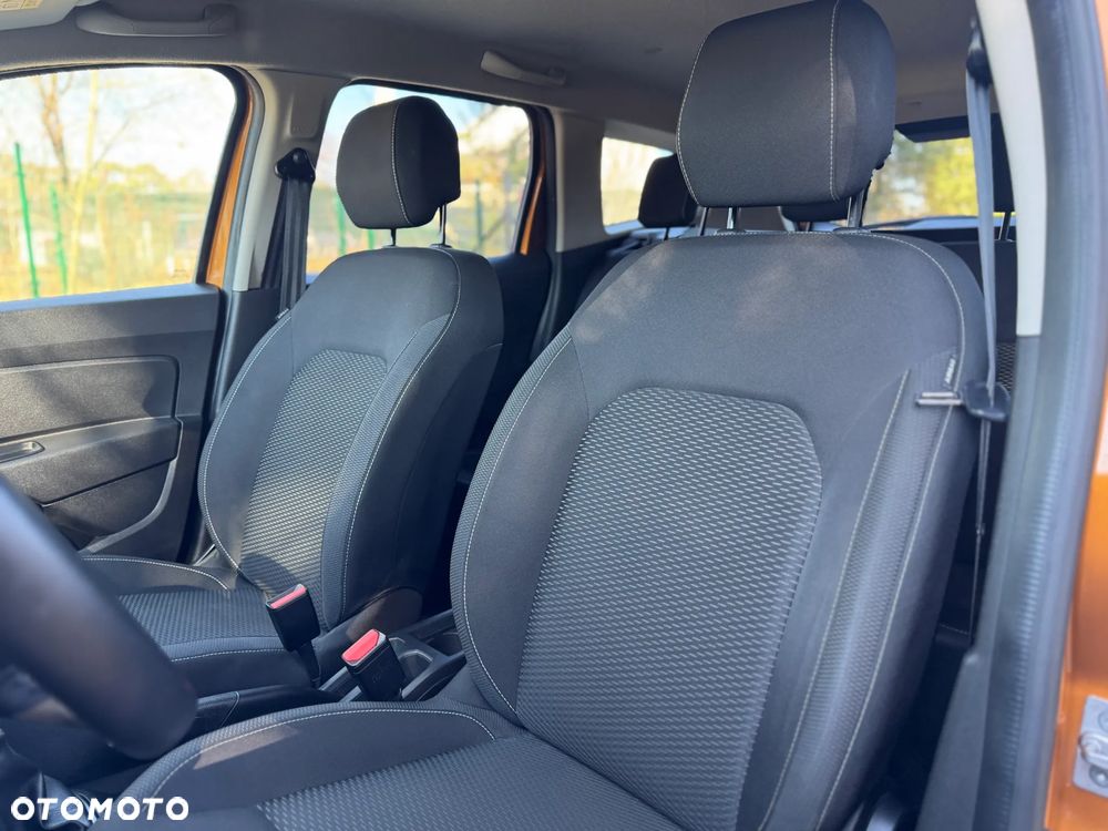 Dacia Duster 1.6 SCe Ambiance S&S - 16