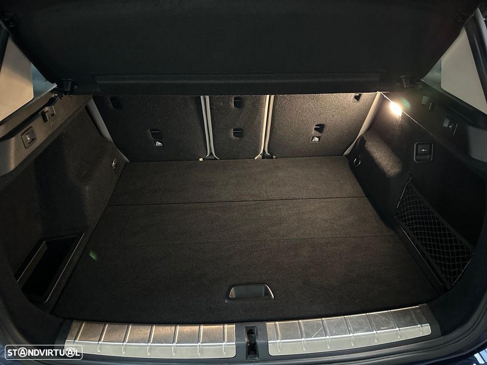 BMW X1 18 d sDrive Auto xLine - 13