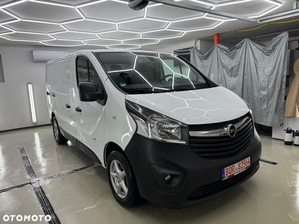 Opel Vivaro-B - 10