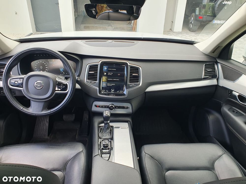 Volvo XC 90 T5 AWD Geartronic Inscription - 8