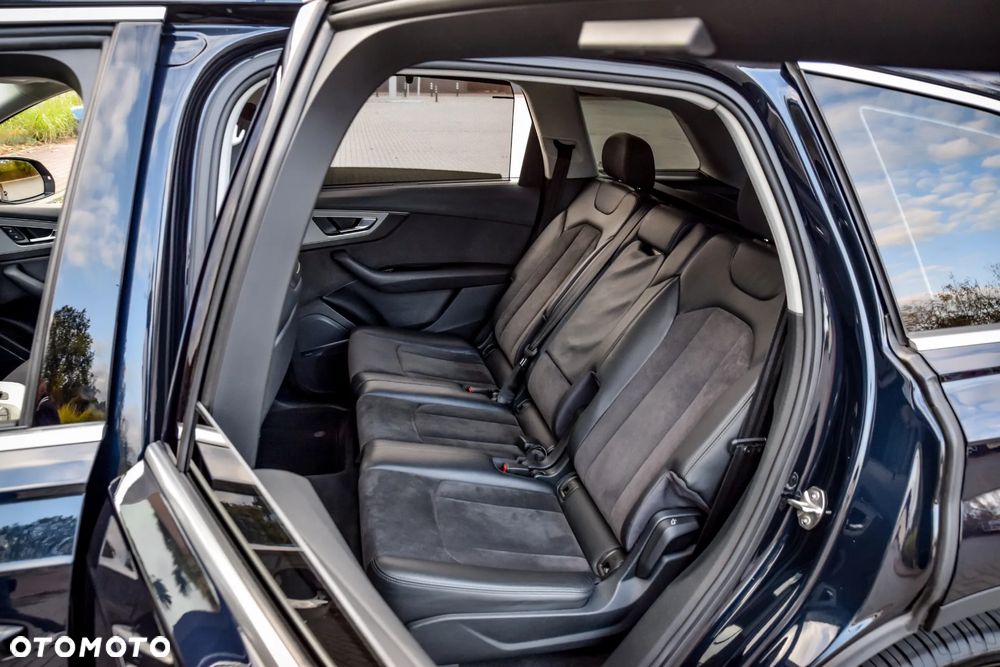 Audi Q7 - 38