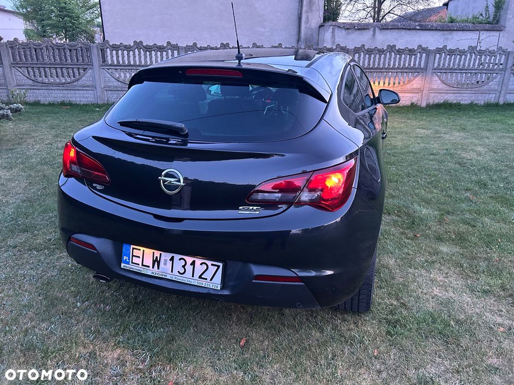Opel Astra 1.4 Turbo - 17