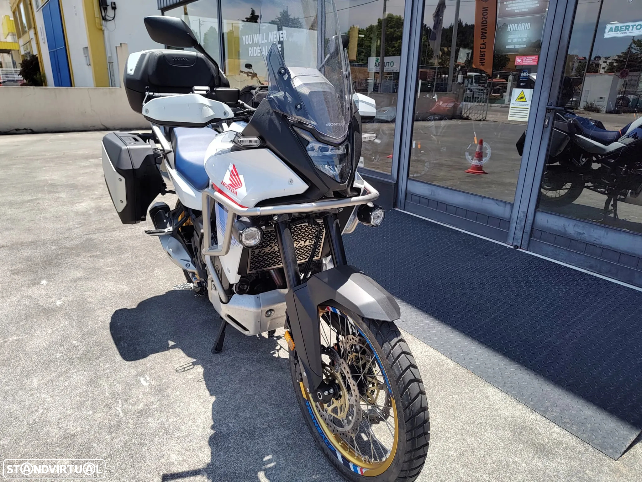 Honda Transalp 750 - 11