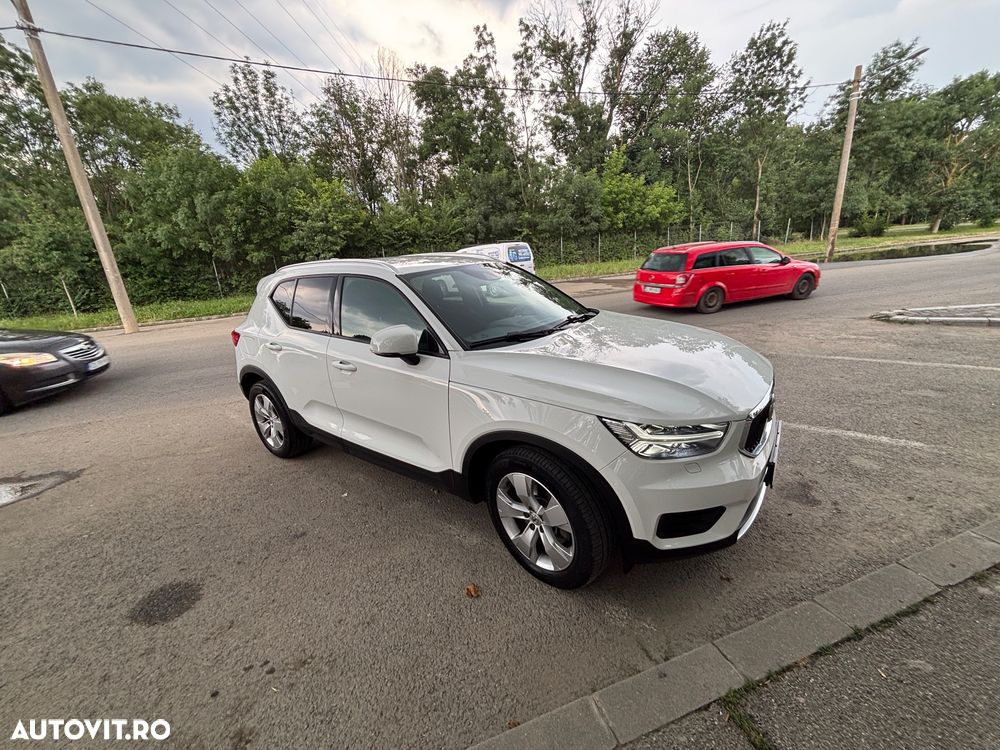 Volvo XC 40 D3 AWD Momentum - 1