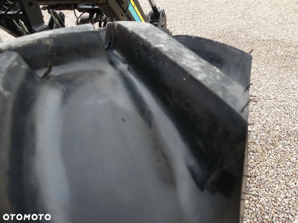 Massey Ferguson 3060 4x4 80 KM - 17