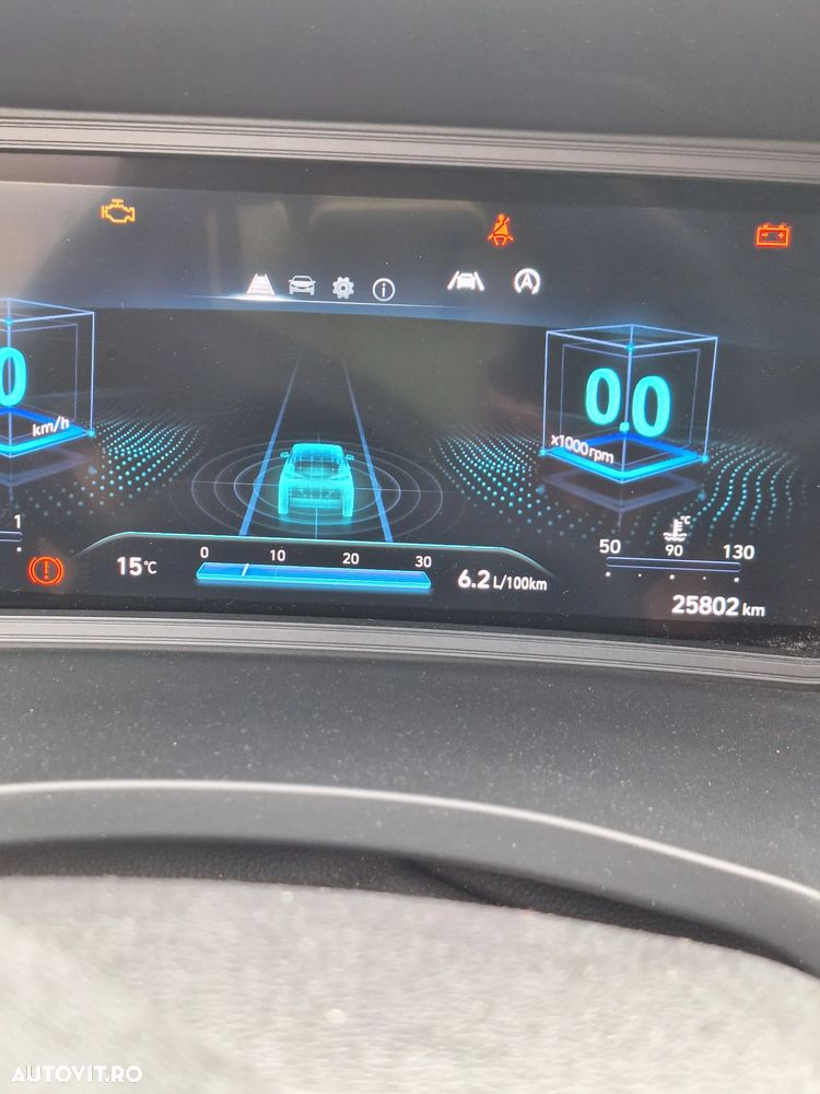 Hyundai KONA - 7