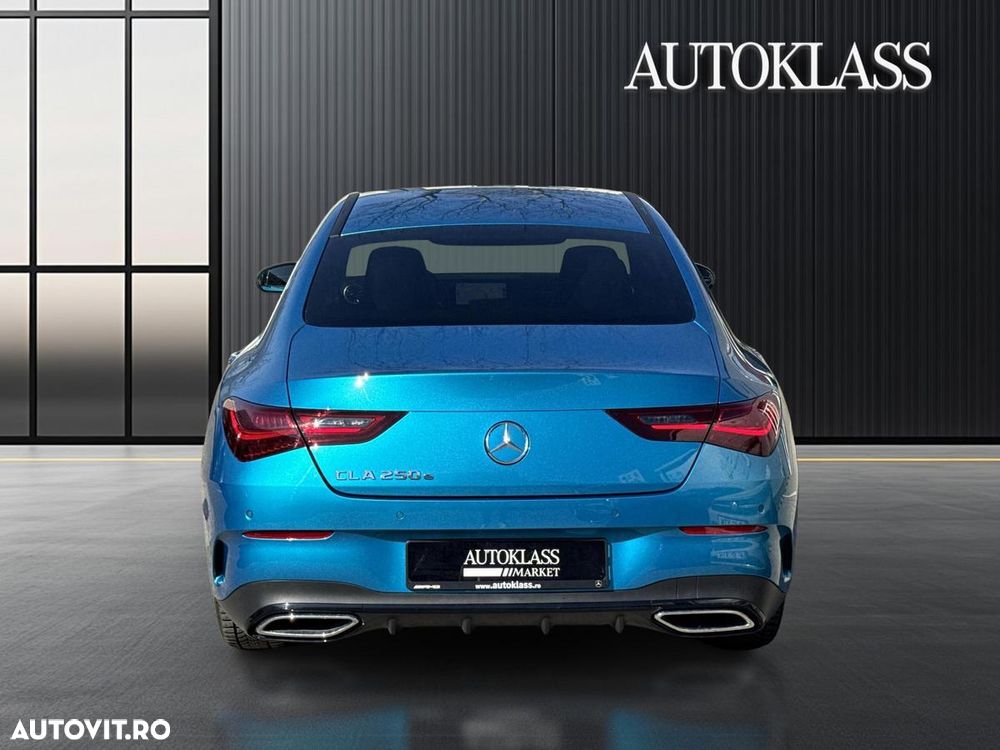 Mercedes-Benz CLA 250 e Coupe - 4